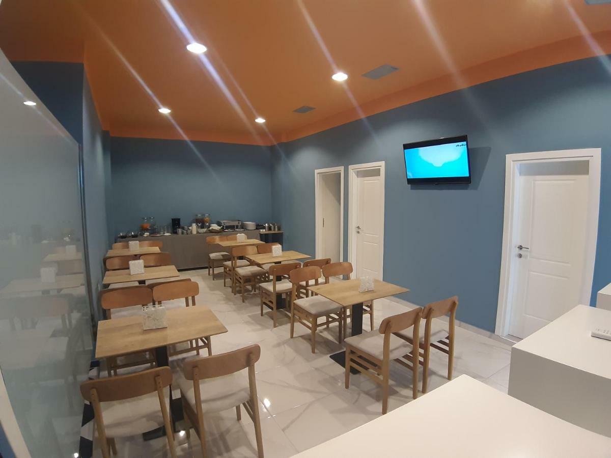 Bistrica Hotel Sarandë 外观 照片
