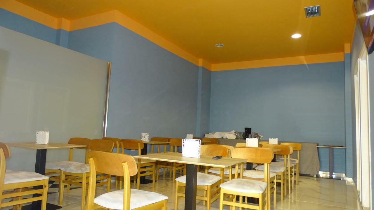 Bistrica Hotel Sarandë 外观 照片
