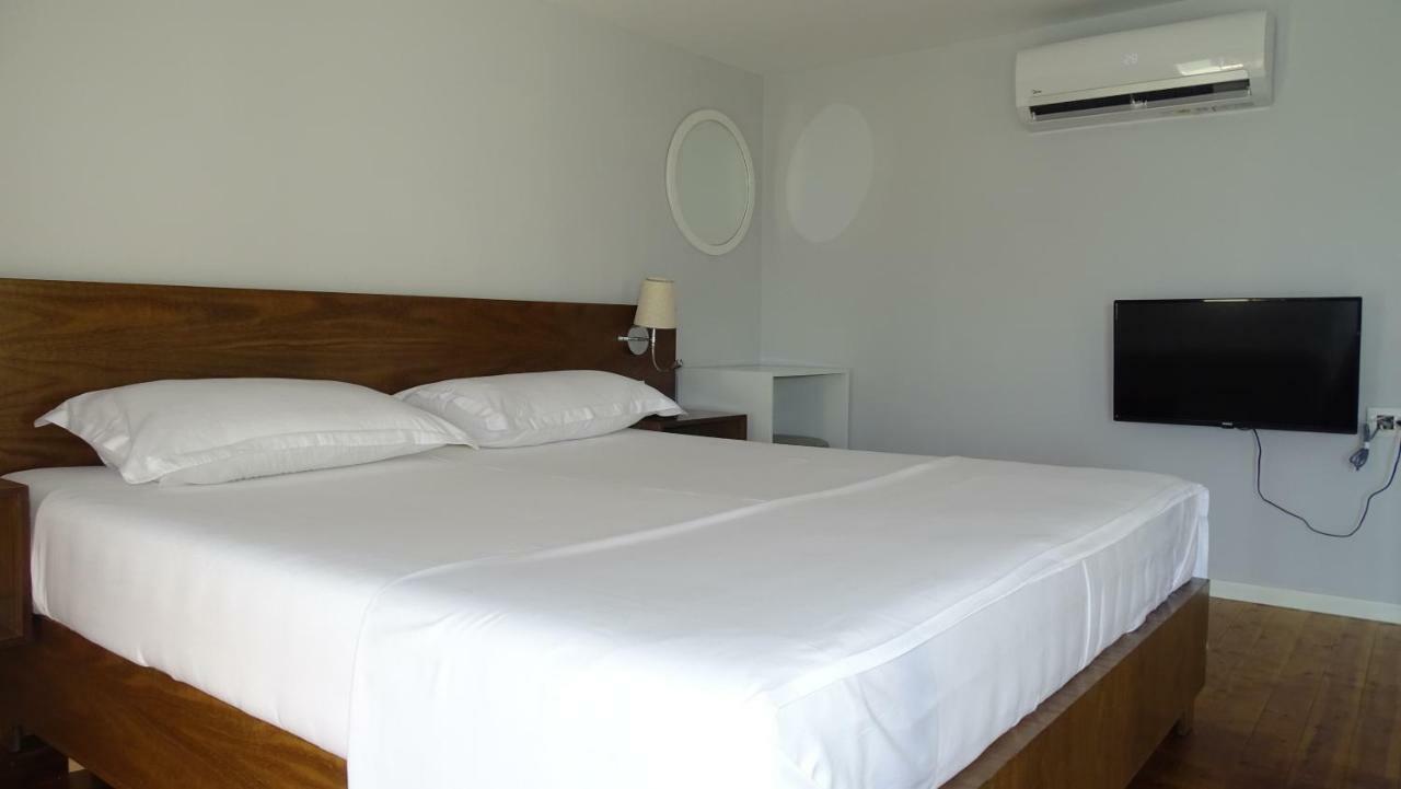 Bistrica Hotel Sarandë 外观 照片