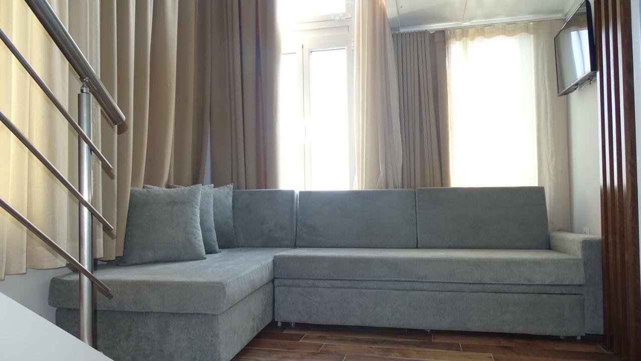 Bistrica Hotel Sarandë 外观 照片